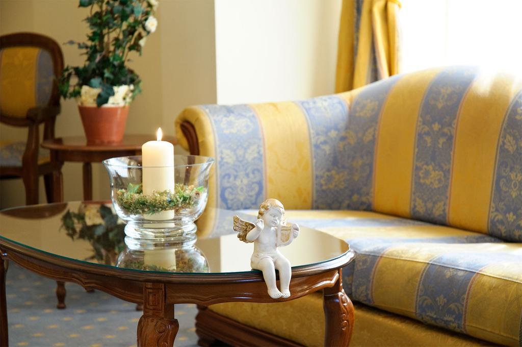 Hotel Aleksander Włocławek エクステリア 写真