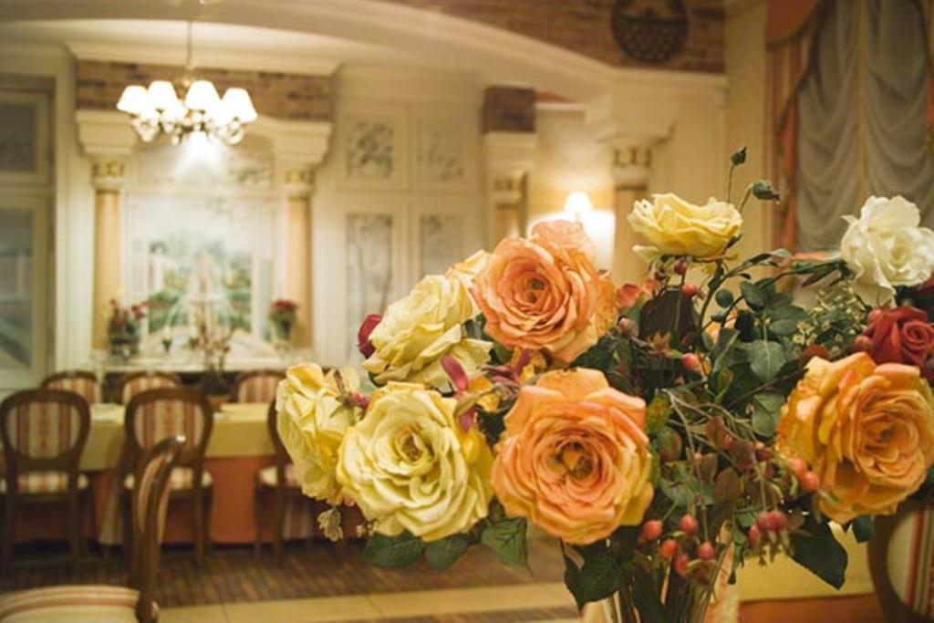 Hotel Aleksander Włocławek エクステリア 写真